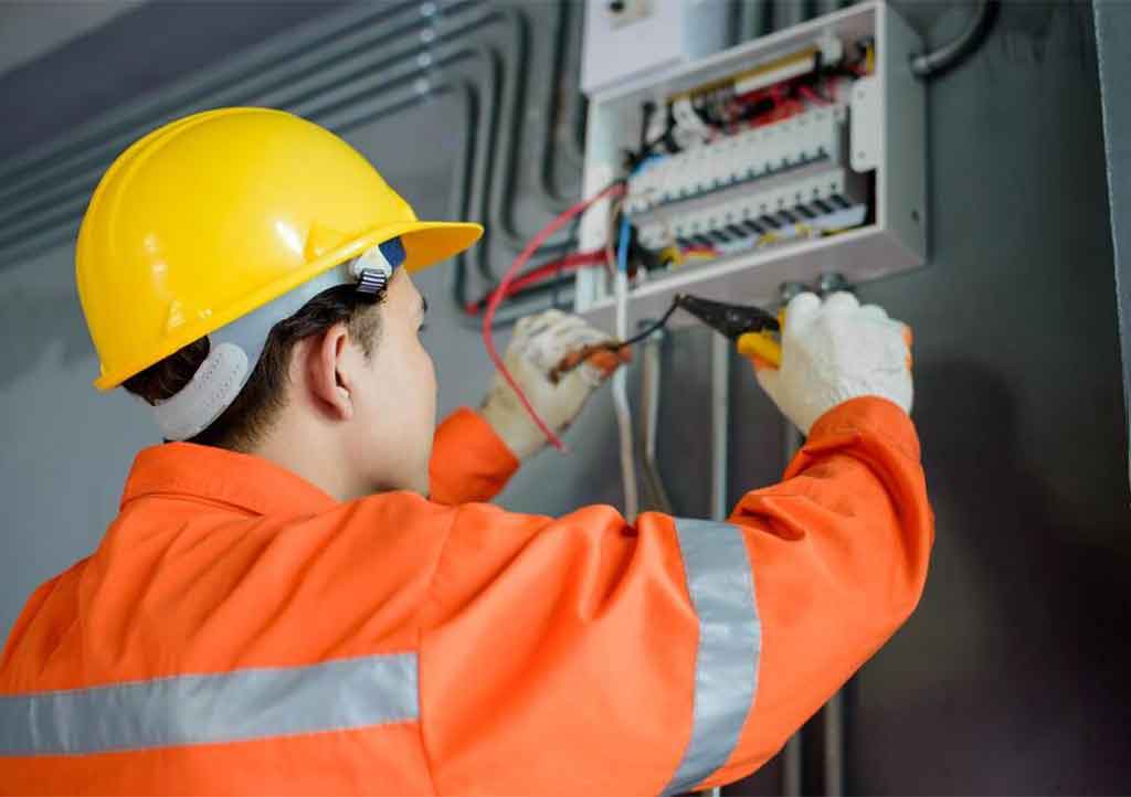 Top Licensed Electricians in Singapore | Certified Professional Services